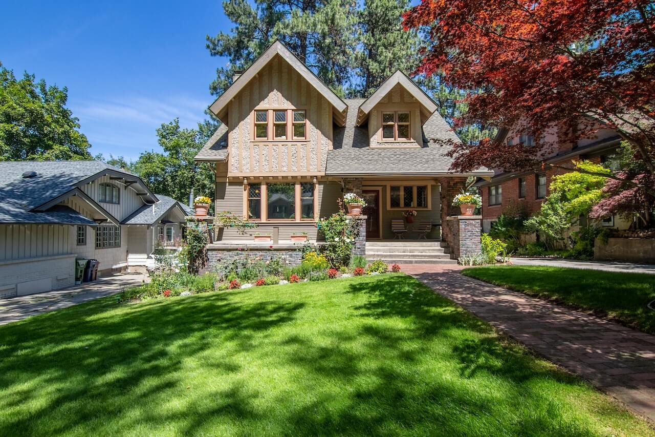 nice two storey suburban home in BC